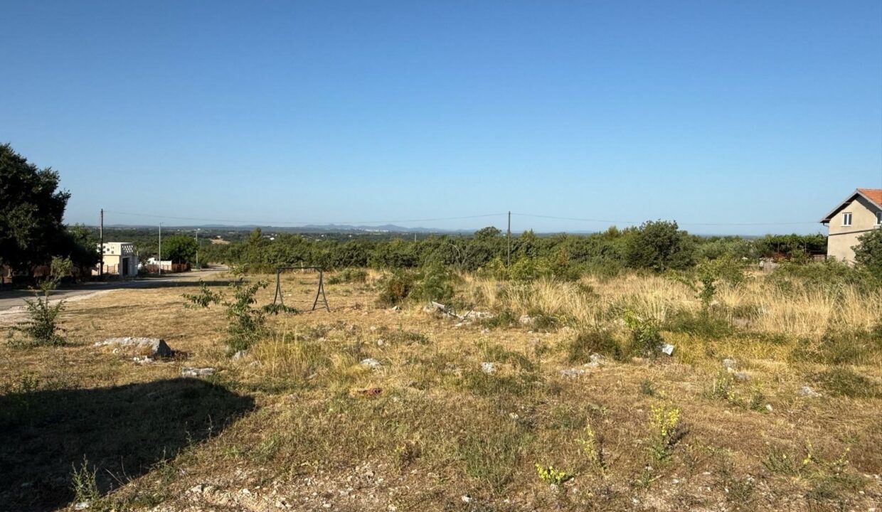 gradevinsko-zemljiste-izvrsnoj-lokaciji-visocane-5800-m-slika-253877143