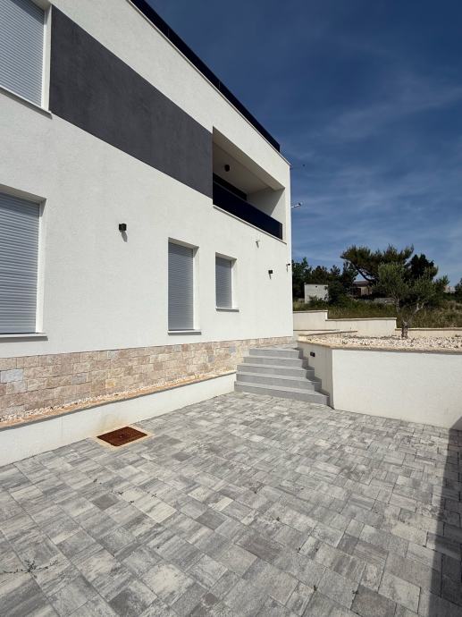 prodaju-moderna-vila-bazenom-pogledom-more-rtina-miocici-slika-251402453